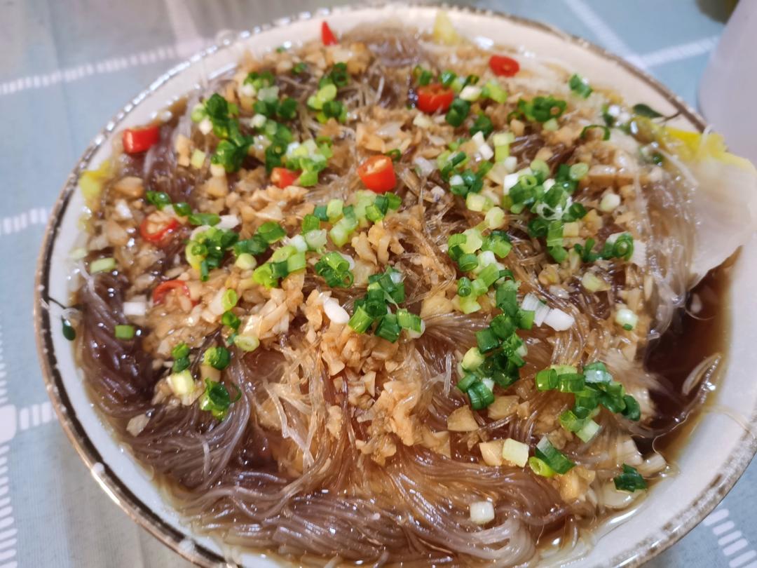 懒人下饭神器，蒜蓉蒸粉丝金针菇娃娃菜