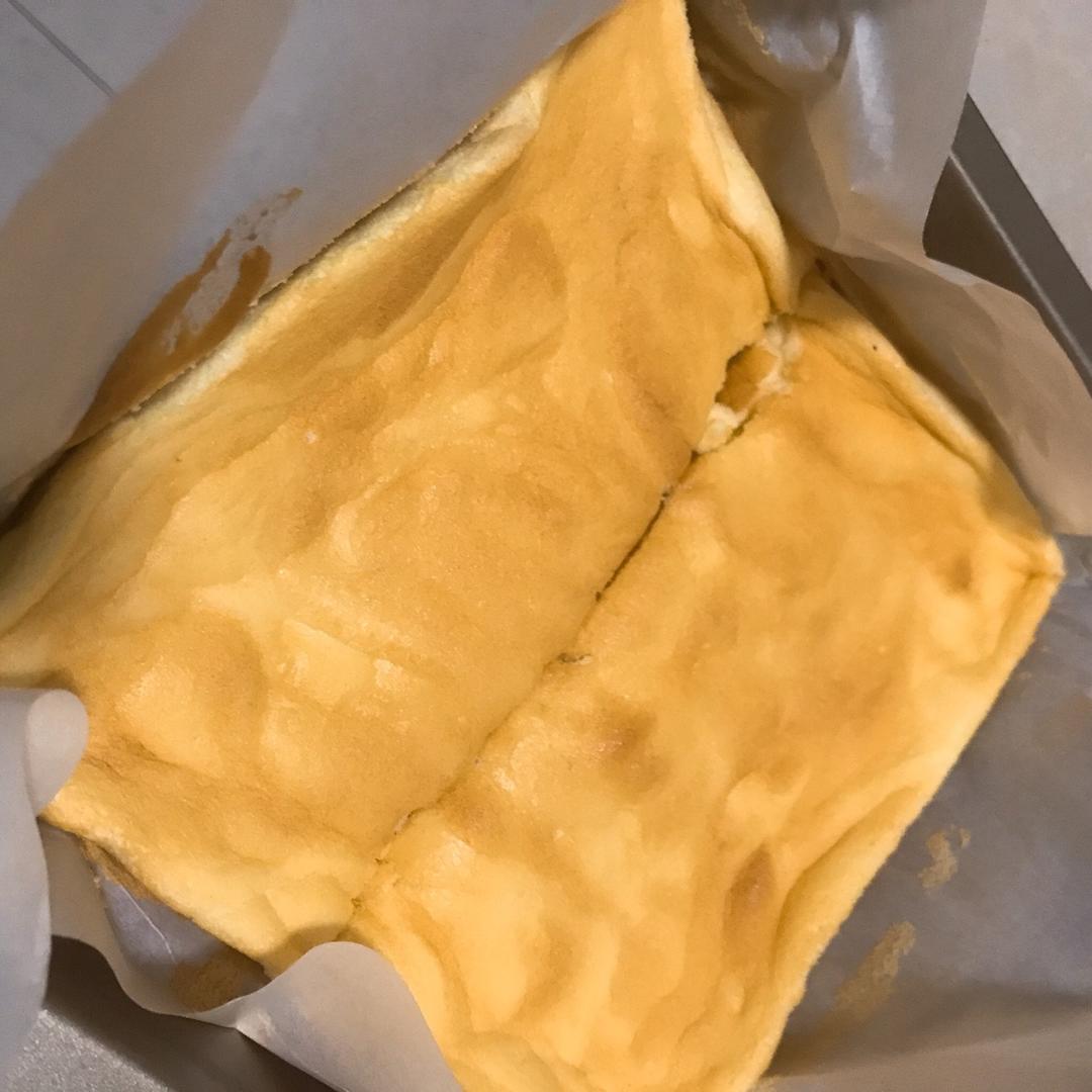 无油戚风蛋糕（两蛋八寸）