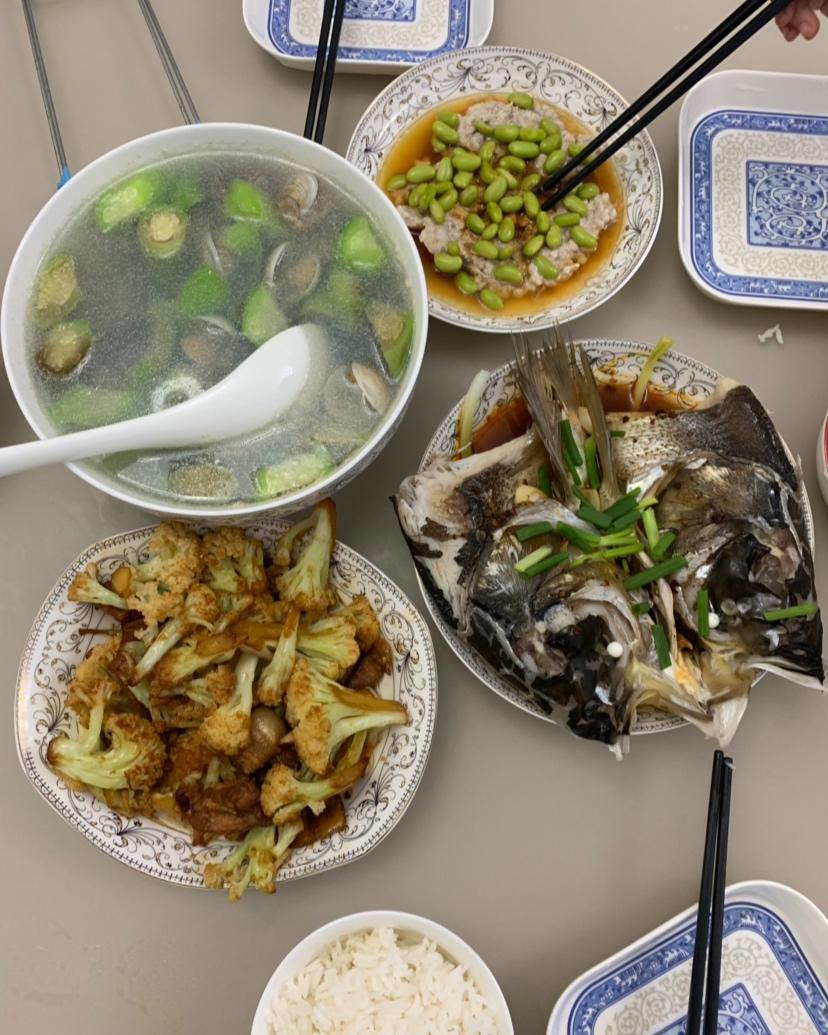 清蒸花鲢鱼头
