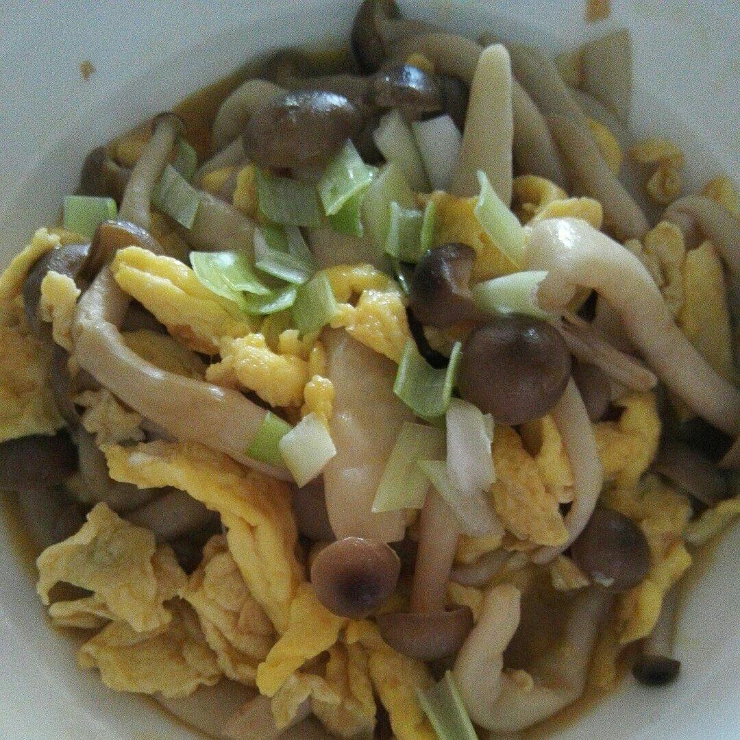 蟹味菇滑蛋