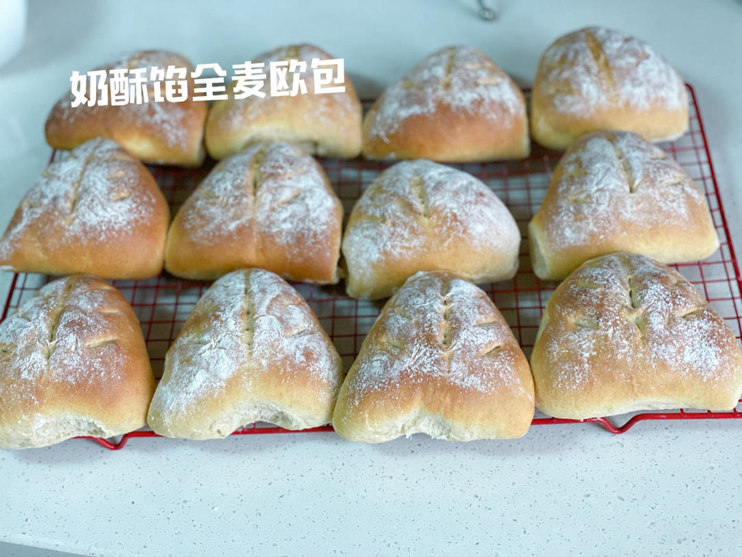 🥛超简单快手，柔软拉丝，一次发酵，牛奶小餐包