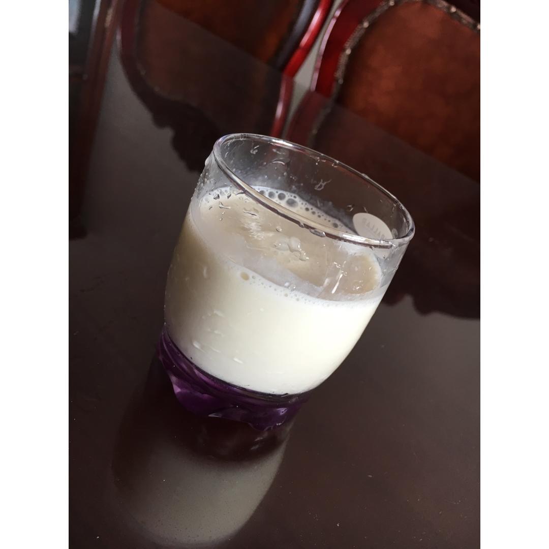 香蕉牛奶