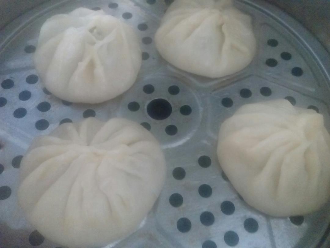 灌汤小笼包