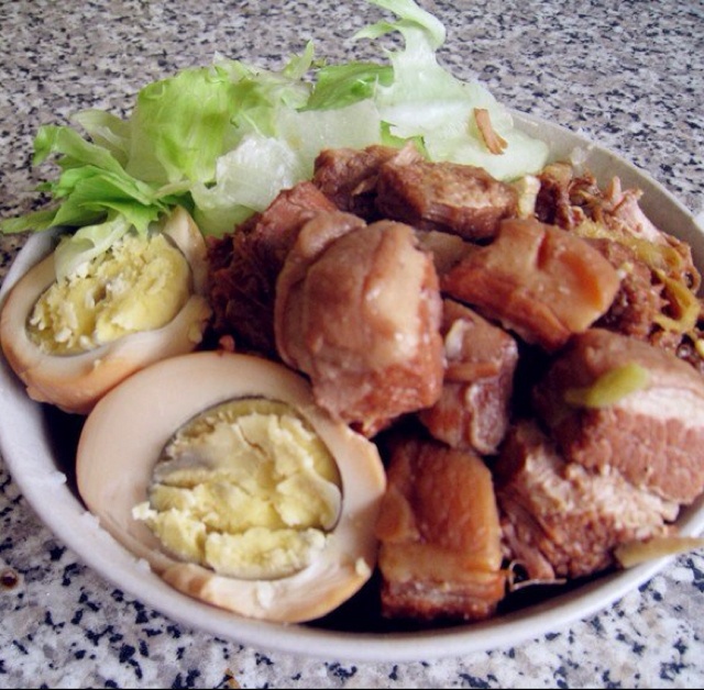 台式卤肉饭