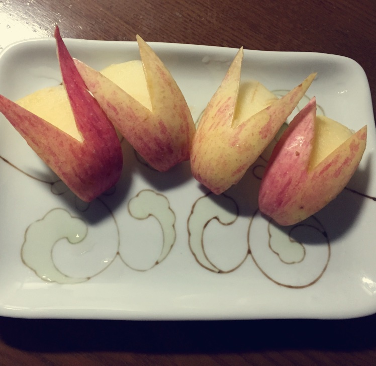 中华田园猫nancy做的兔子苹果