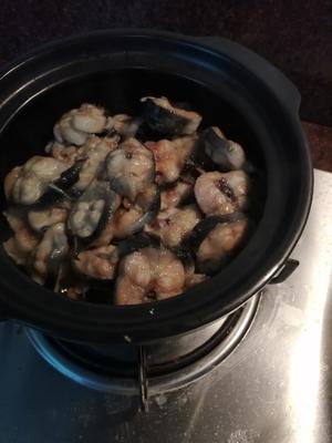 砂锅焗鳗鱼的做法 步骤5