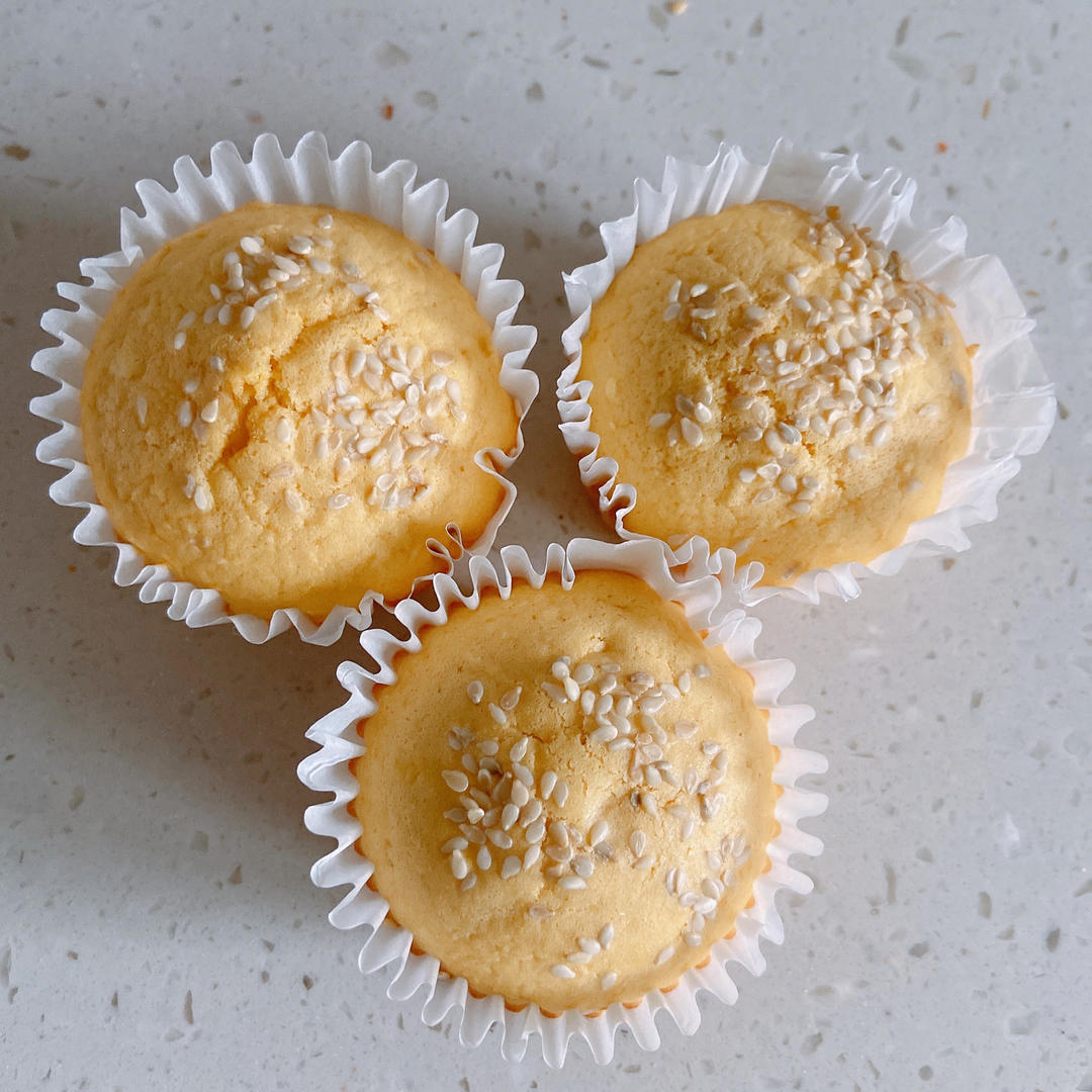 无水蜂蜜蛋糕【老式蛋糕房飘香的秘密】