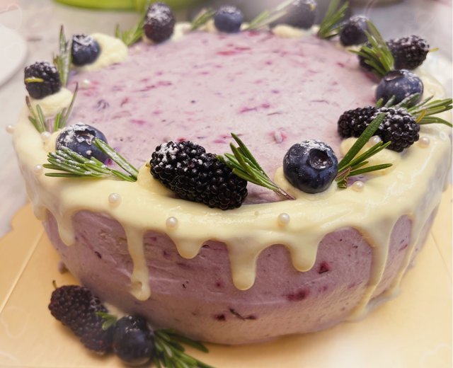 蓝莓奶油奶酪夹心蛋糕