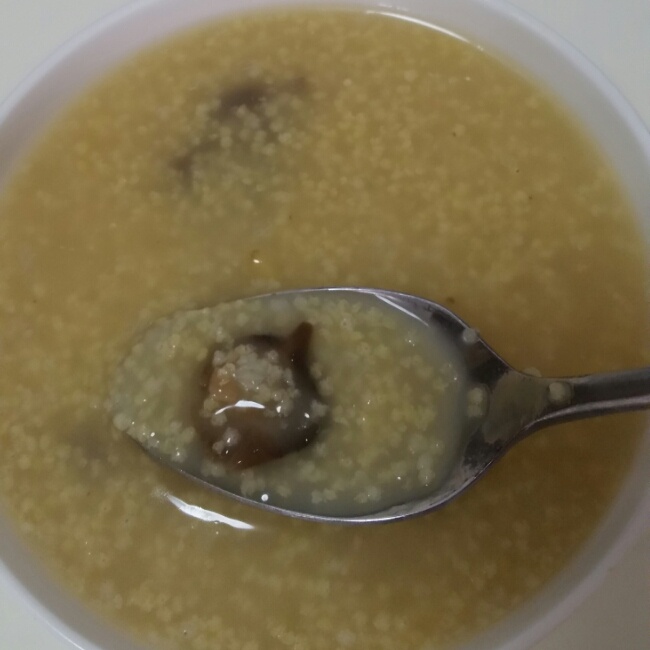 小米海参粥