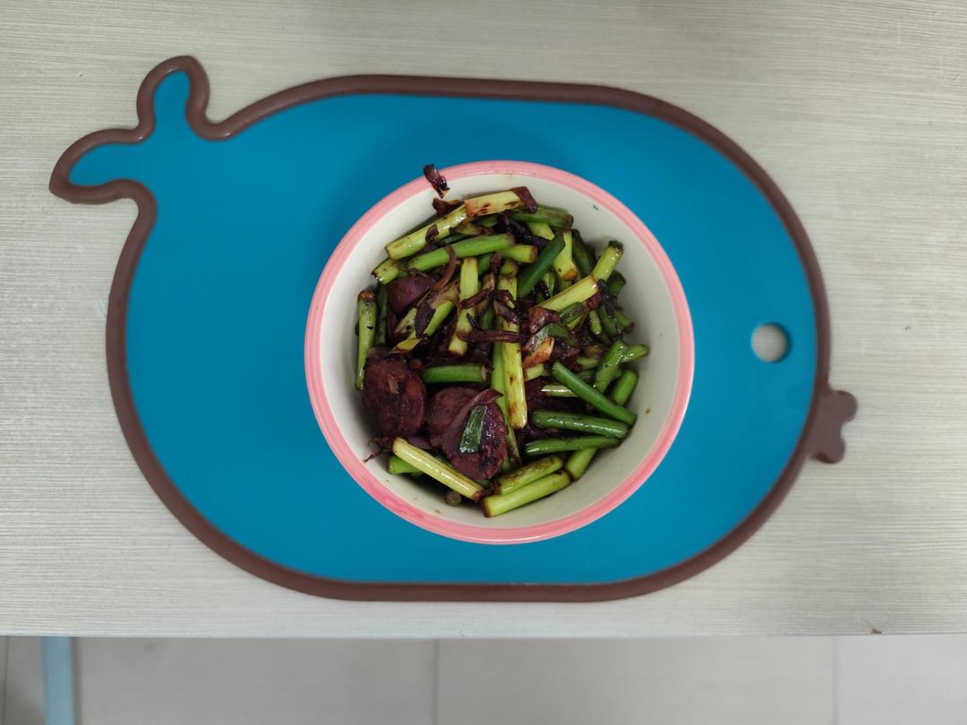 蒜苔炒腊肉