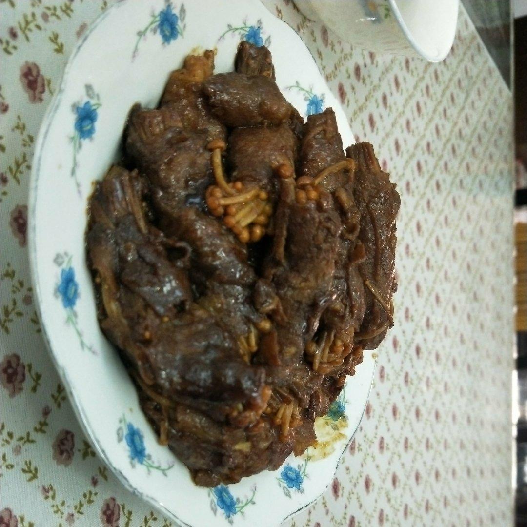 超级下饭的肥牛金针菇