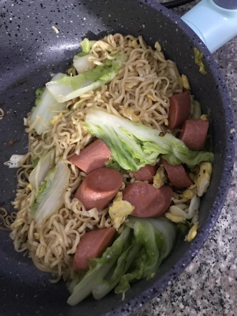 🍜最简单最好吃的家常炒面
