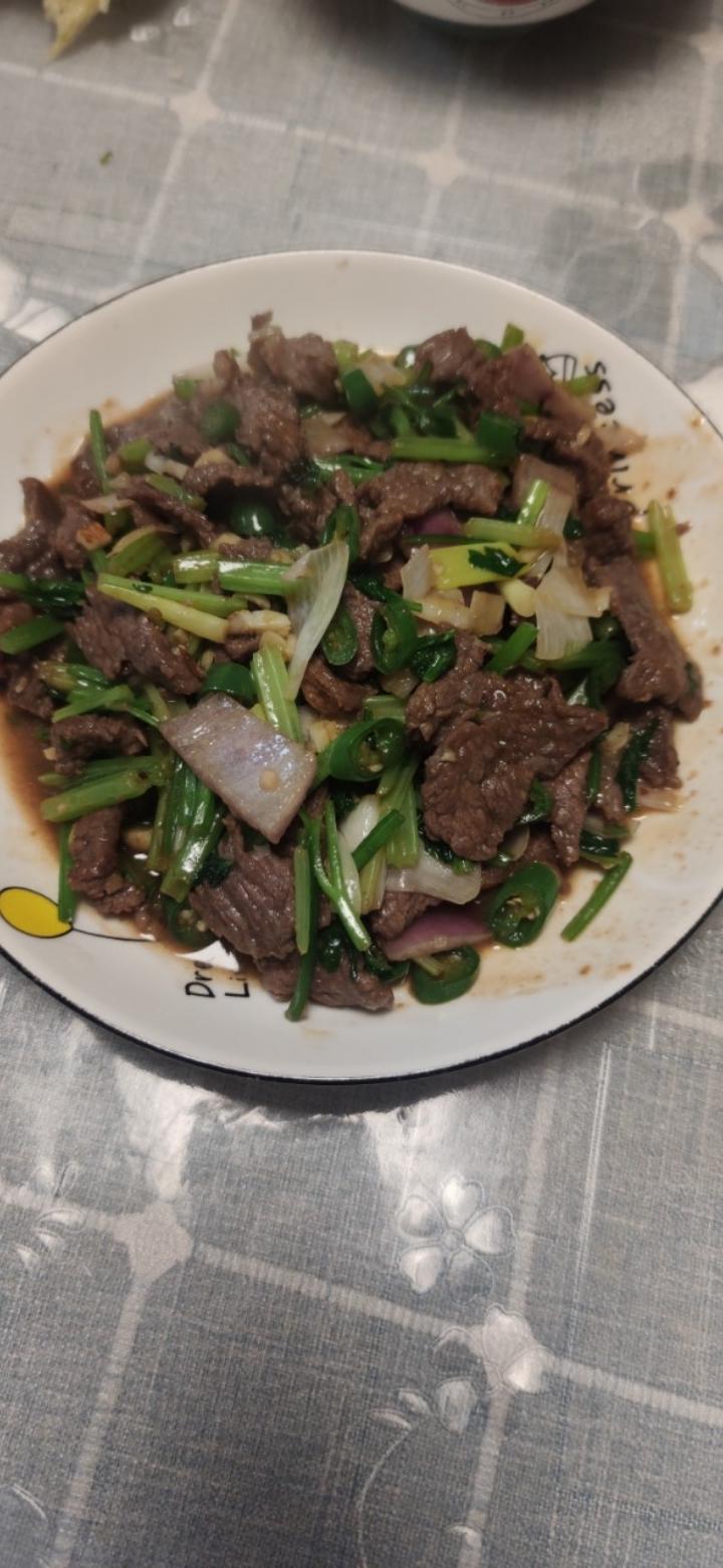 小炒黄牛肉