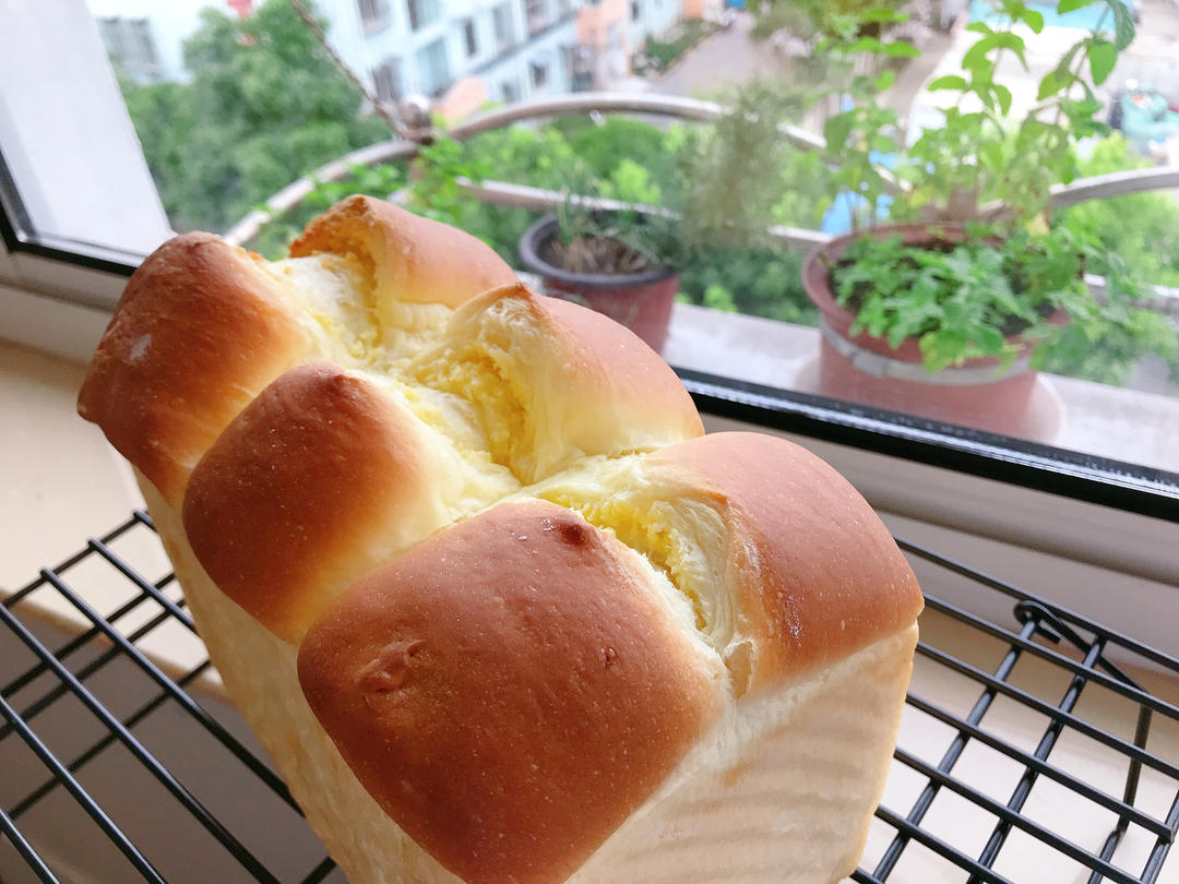 顶级黄金椰蓉吐司