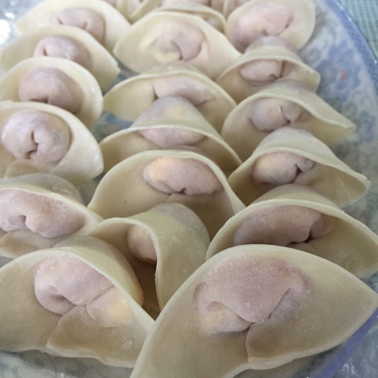 鲜肉虾仁玉米馄饨