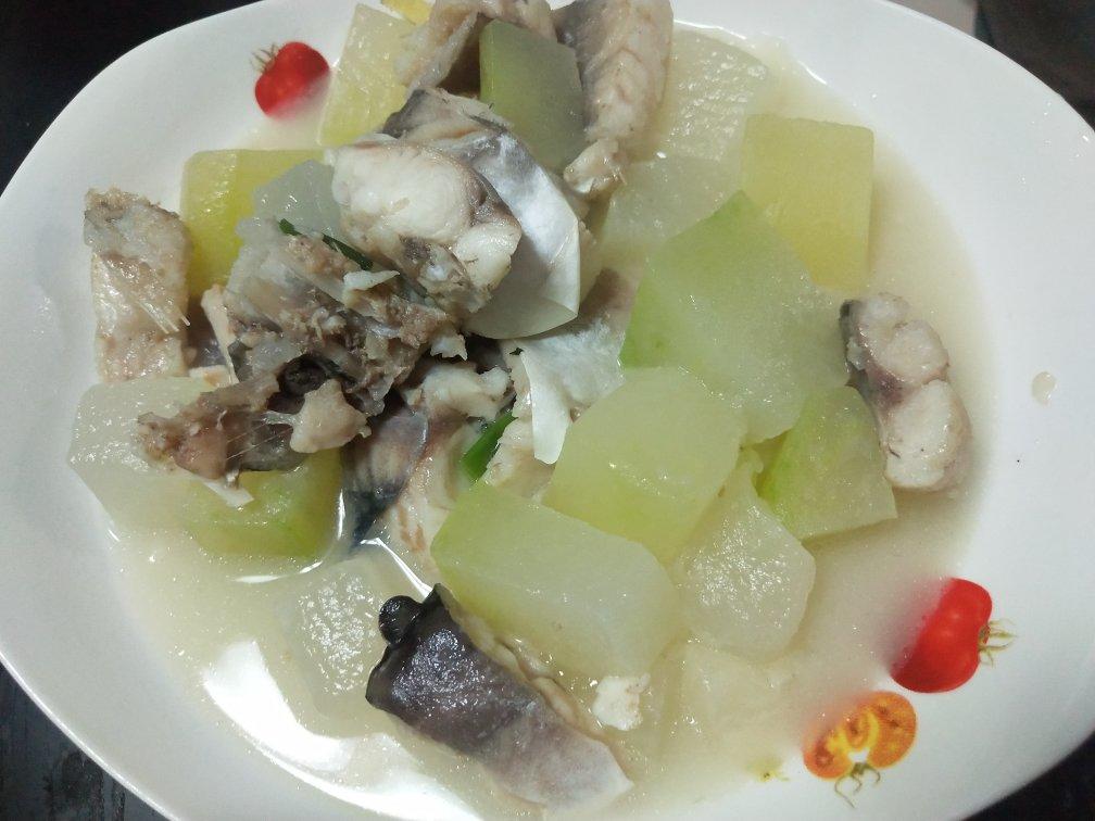 巴沙鱼（开背鱼）炖冬瓜