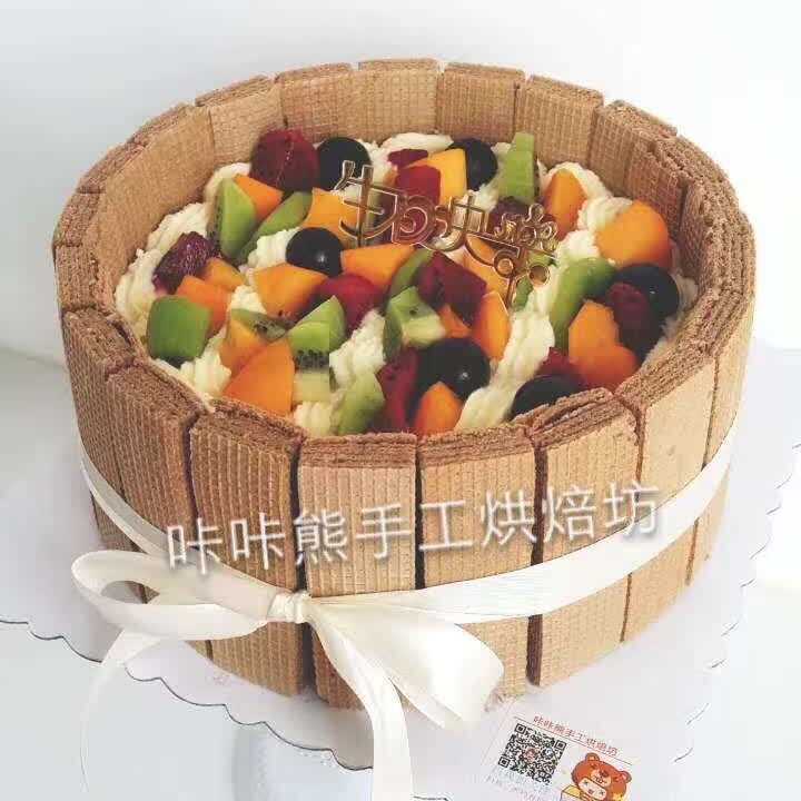 生日蛋糕教程【威化饼干围边】