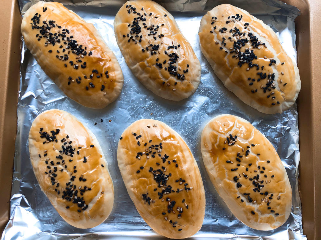 椒盐牛舌饼，咸香适口，酥脆掉渣，没有烤箱也能做