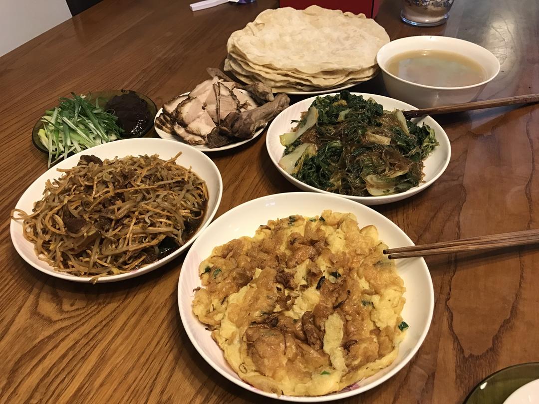 咬春（春饼）