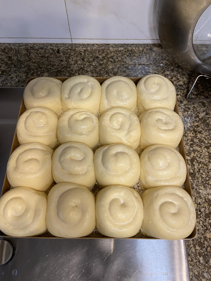 《Tinrry+》几块钱就能做的蜂蜜脆底小面包