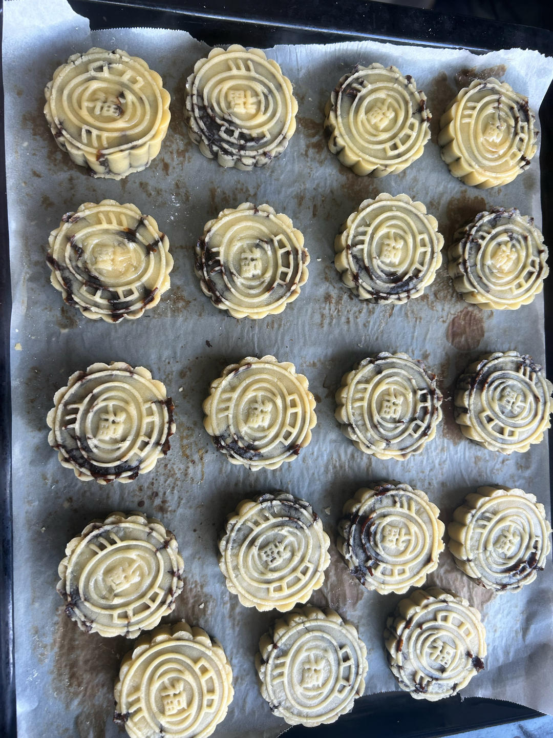 广式纯红枣核桃月饼（自制纯枣泥馅，馅不添加糖）