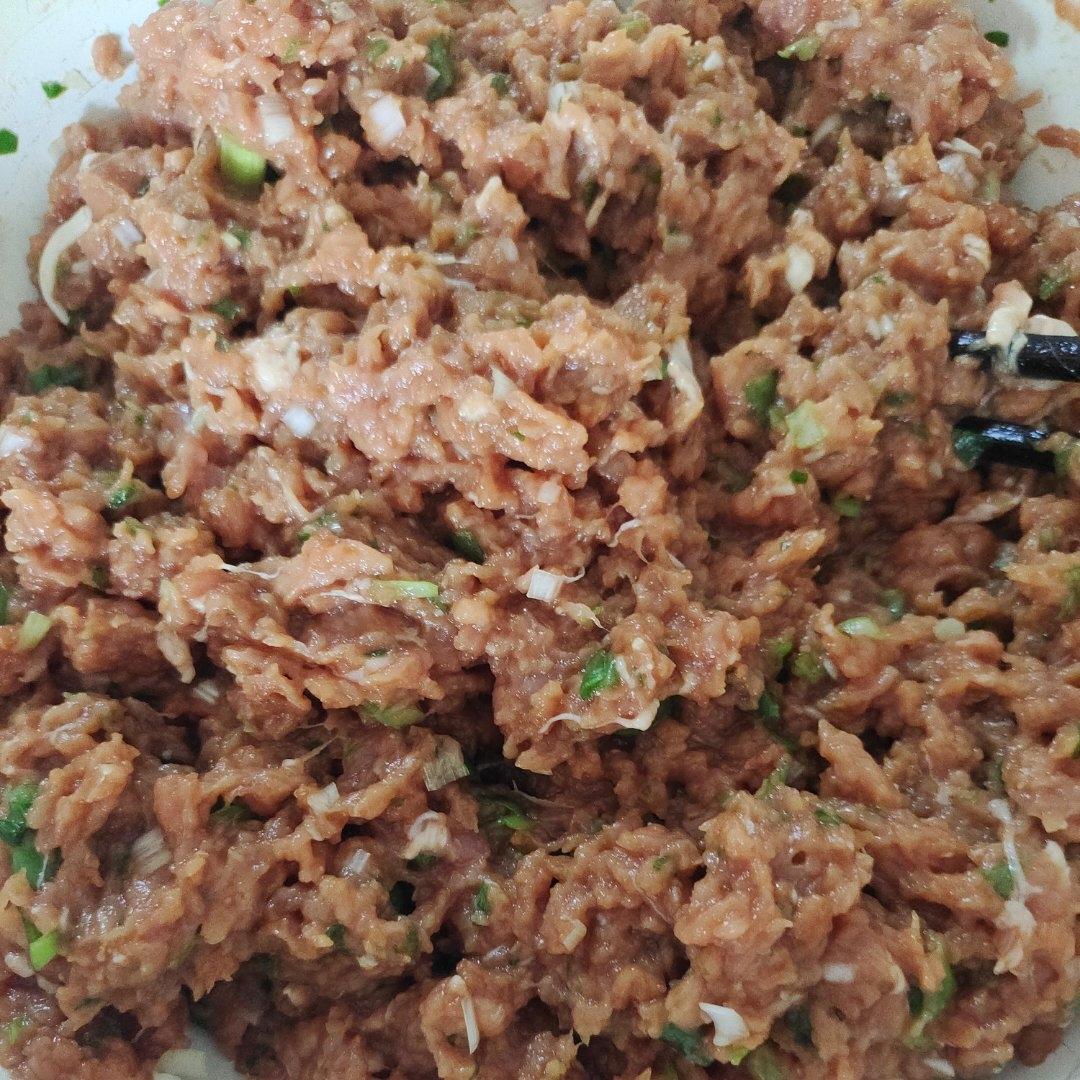 万能鲜肉馅的做法（饺子馅包子馅零失手通用）