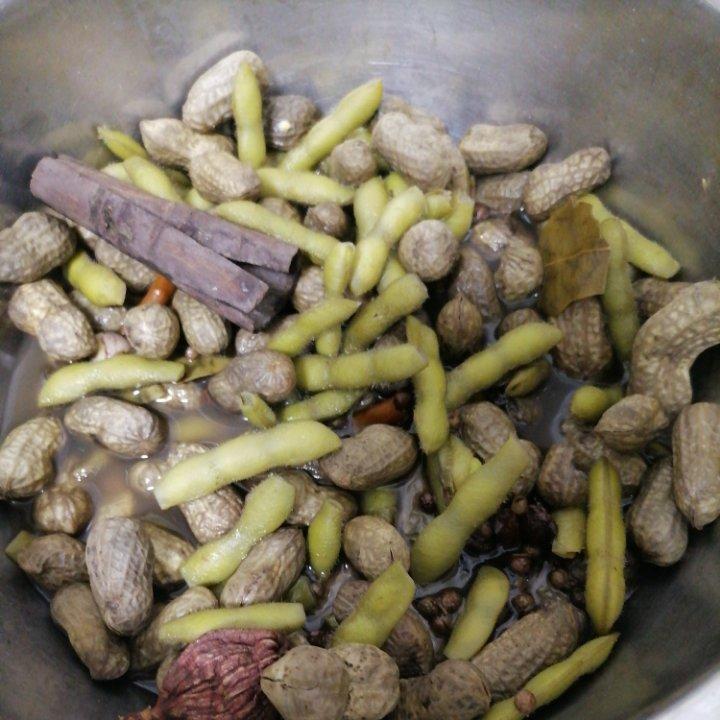卤煮毛豆花生