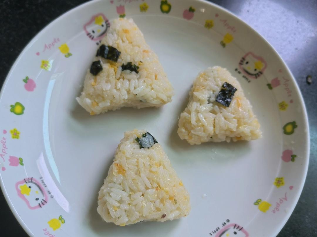 蟹肉沙拉饭团