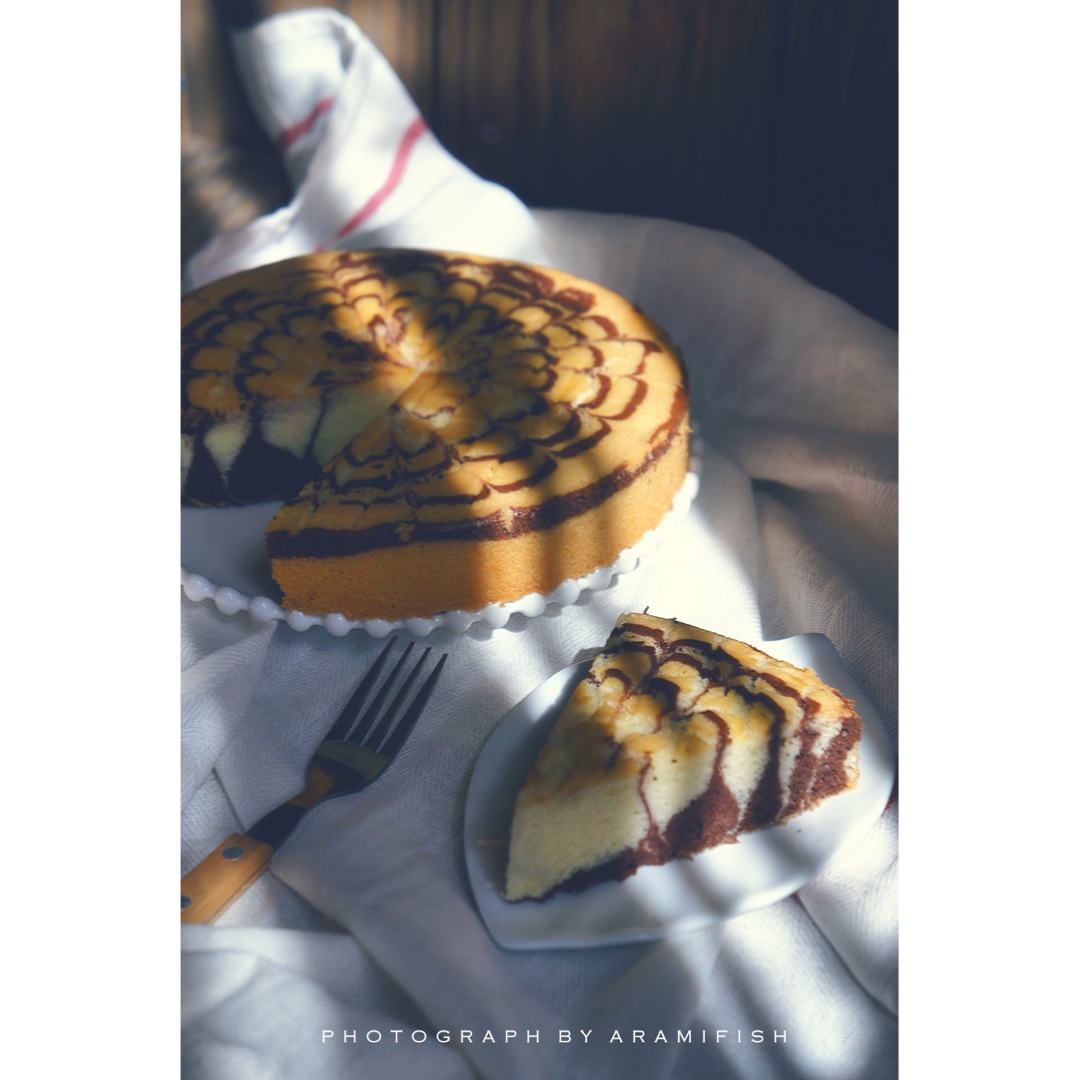 双色拉花戚风蛋糕