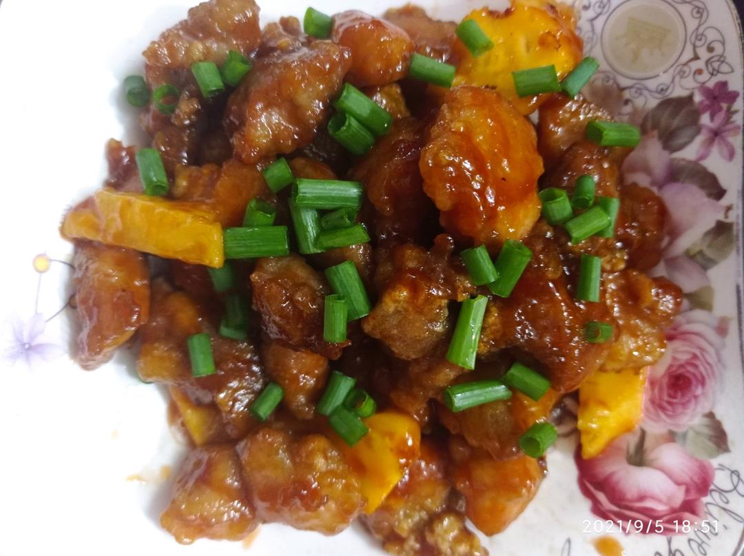 菠萝咕噜肉