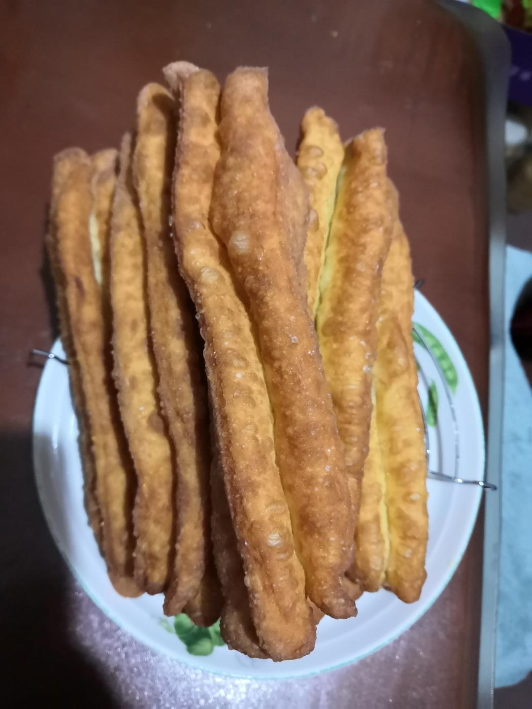 快手早餐～自制油条（酵母版，不含泡打粉、膨松剂）