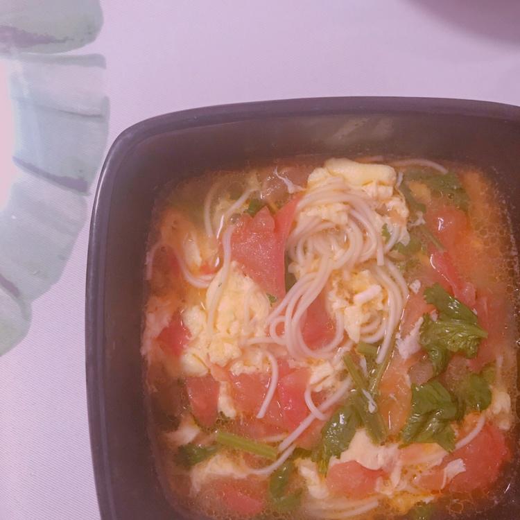 简单早饭西红柿鸡蛋挂面