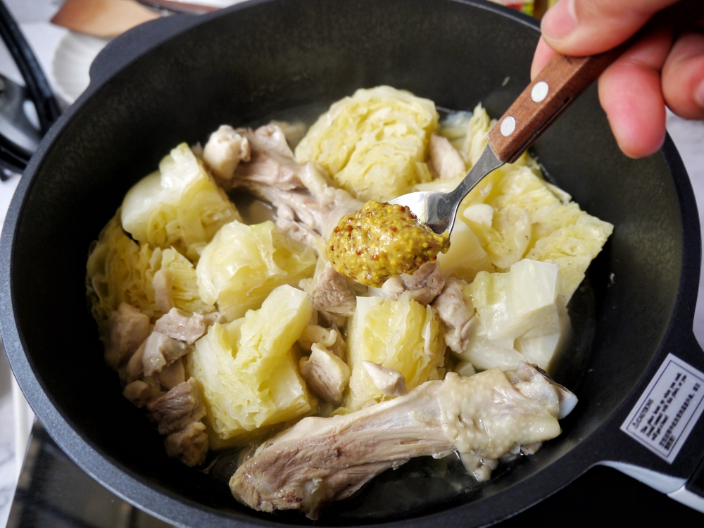 🔥小锅料理‼️芥末风味卷心菜鸡肉锅🍲的做法 步骤13
