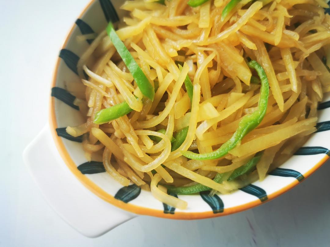 尖椒土豆丝的做法