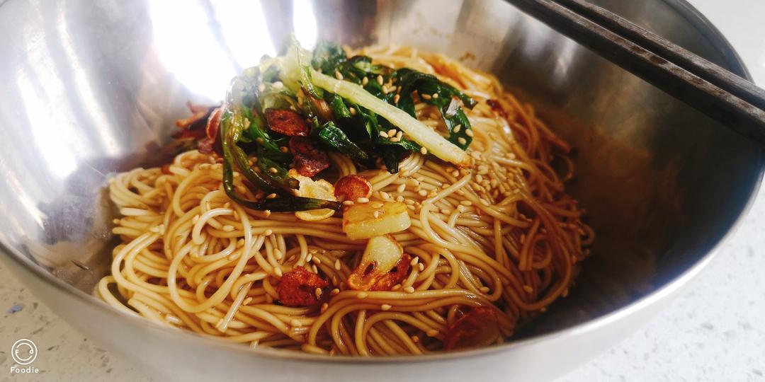 教你做香到舔盘子的灵魂葱油拌面🍜