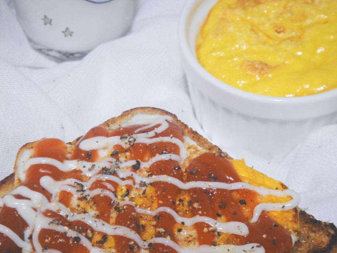 煎蛋开放三明治的做法