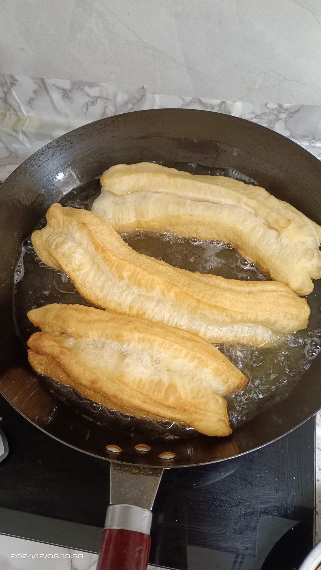 一次成功自制油条