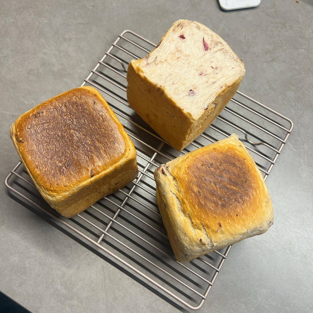 甘甜鲜玫瑰甜酒吐司｜教你在家自制玫瑰酒酿