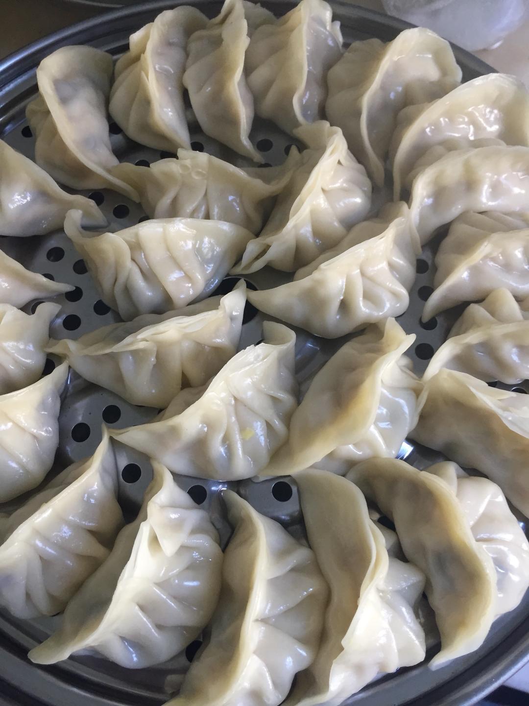 小朋友最爱吃的白菜肉沫饺子