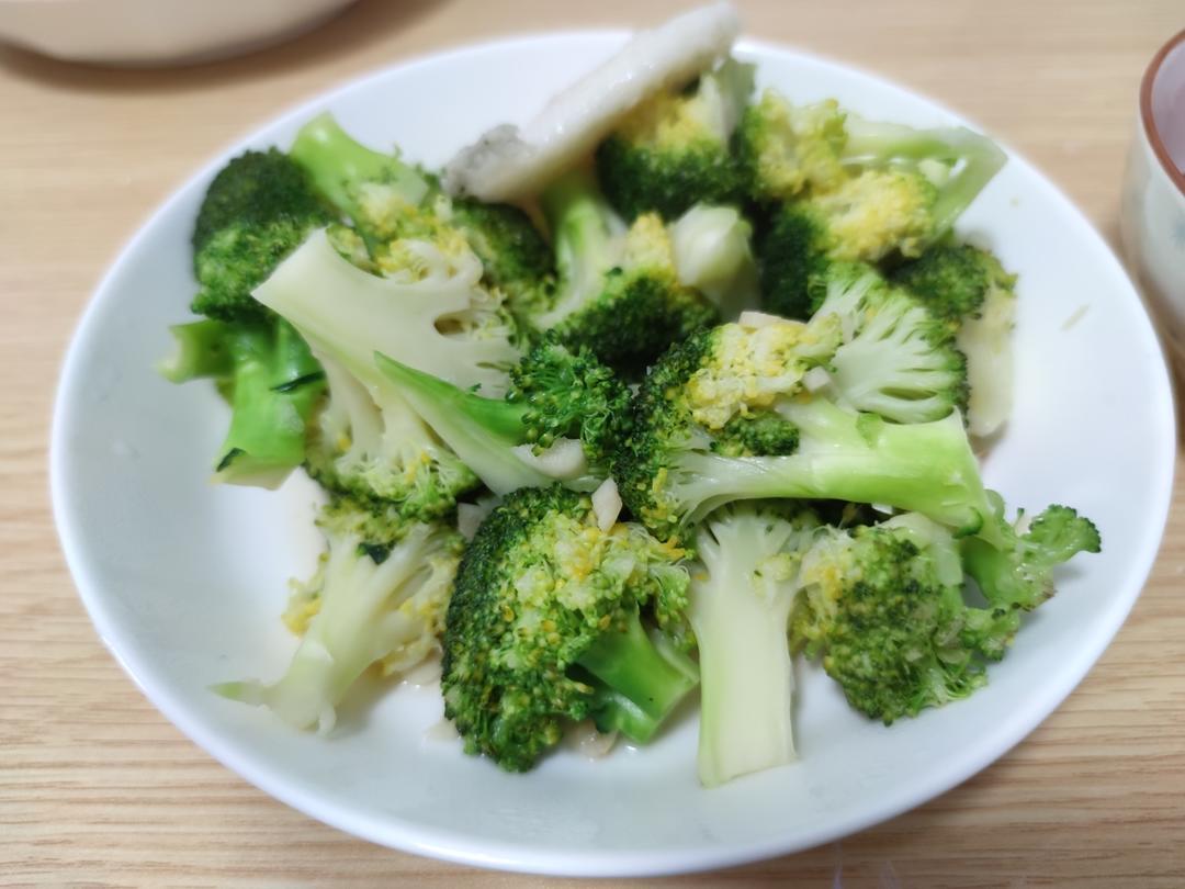 蚝油蒜蓉西兰花🥦