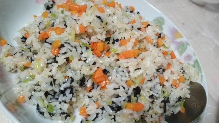 紫菜糯米炒饭
