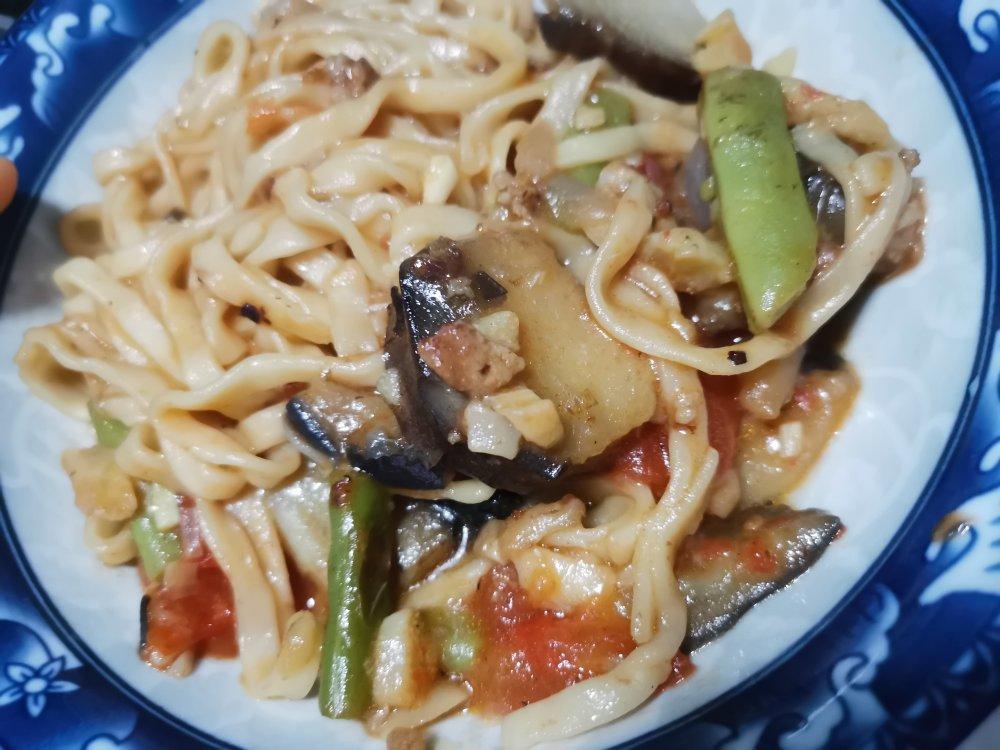 茄子焖面￨好吃到哭