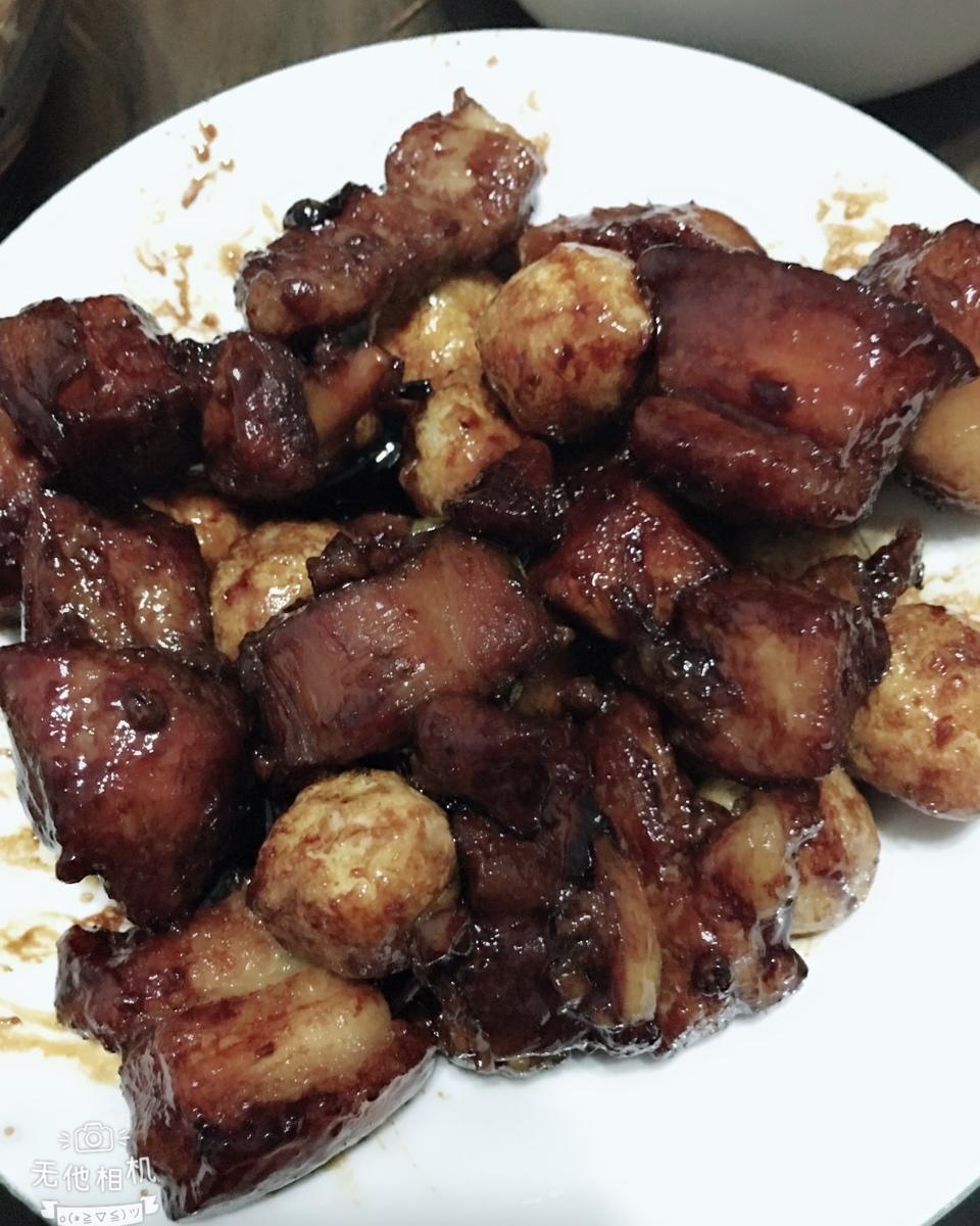 电饭锅虎皮蛋红烧肉