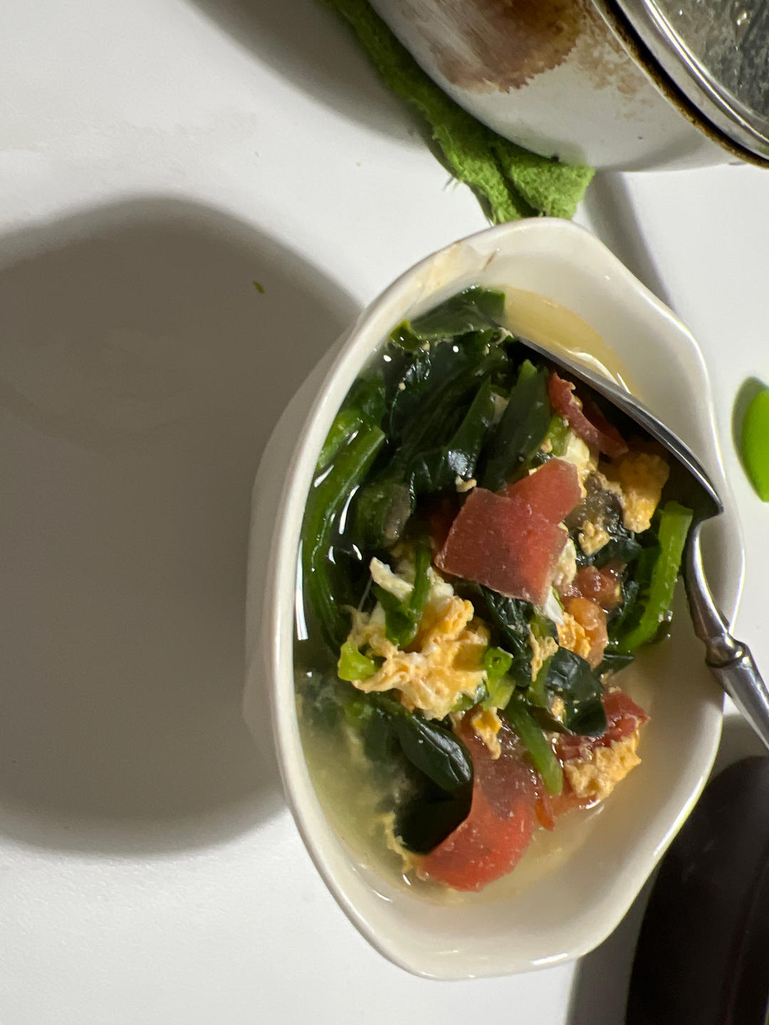 番茄鸡蛋菠菜汤