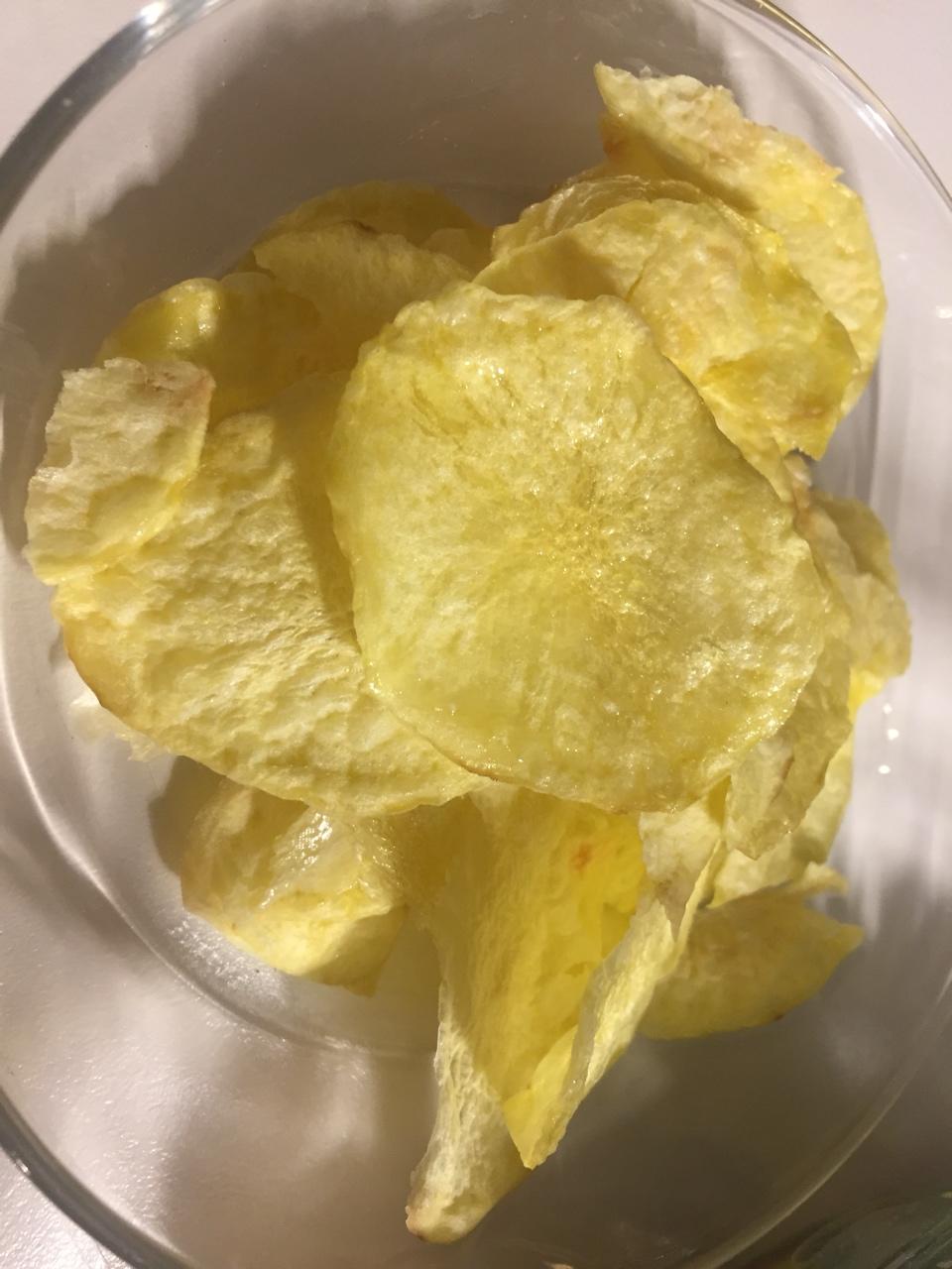 超级简单的微波炉薯片