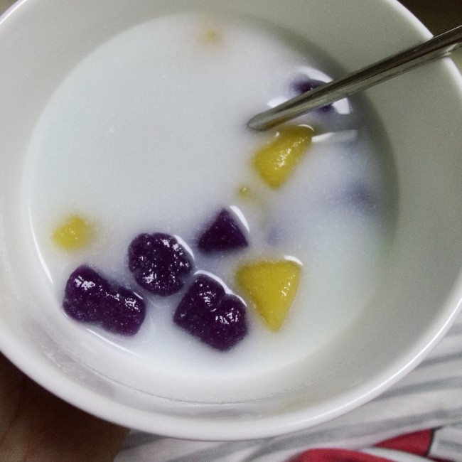 芋圆红豆奶茶