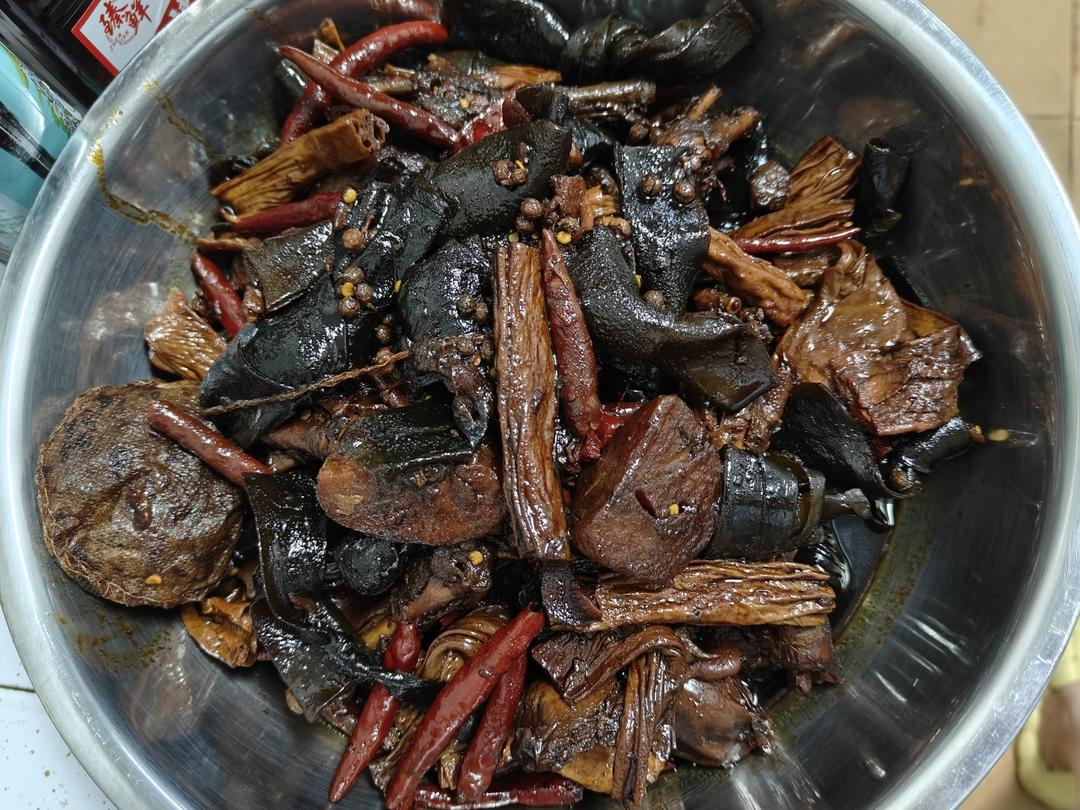 超A的武汉卤味周黑鸭（超详尽版）