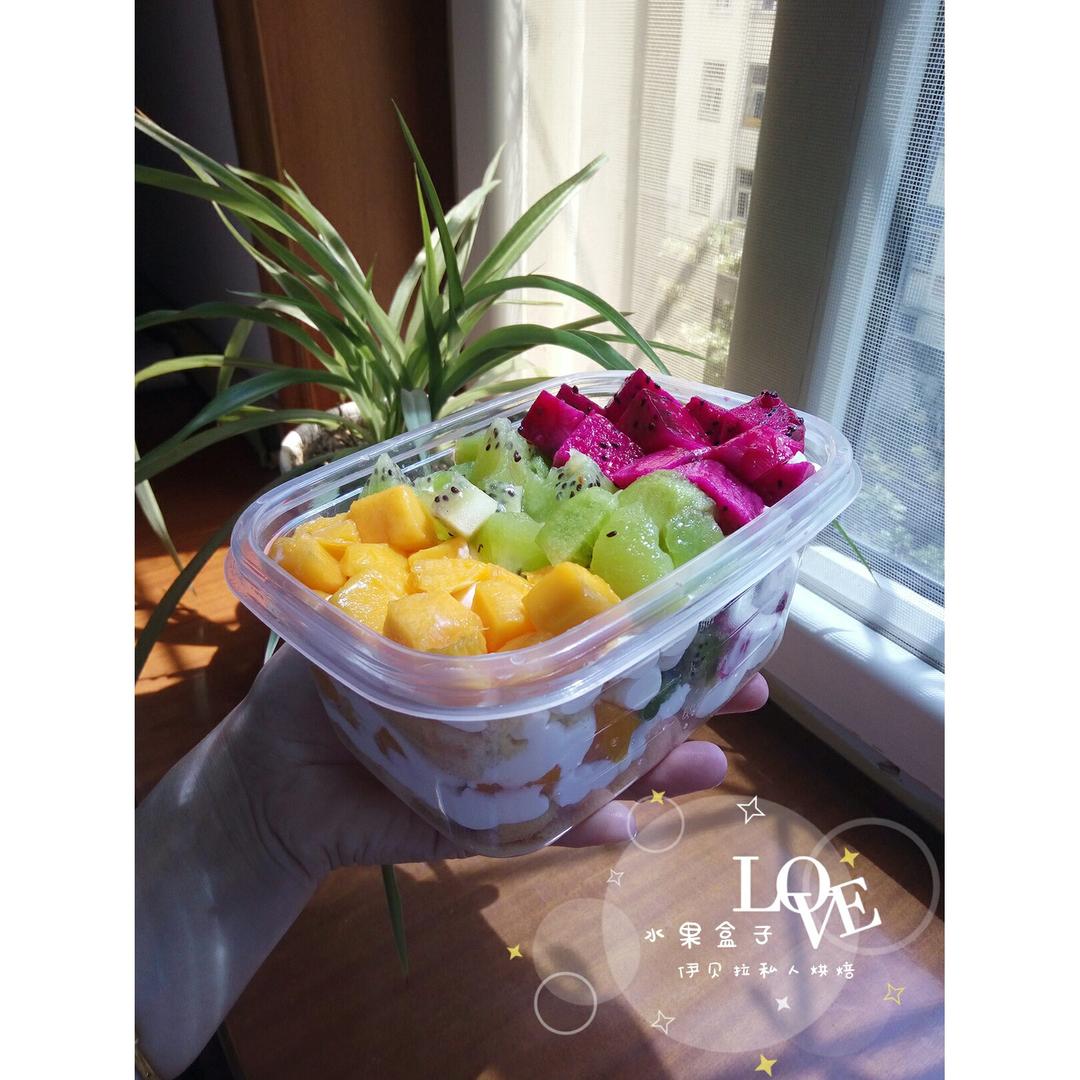 简单快手的便当饭盒水果盒子蛋糕