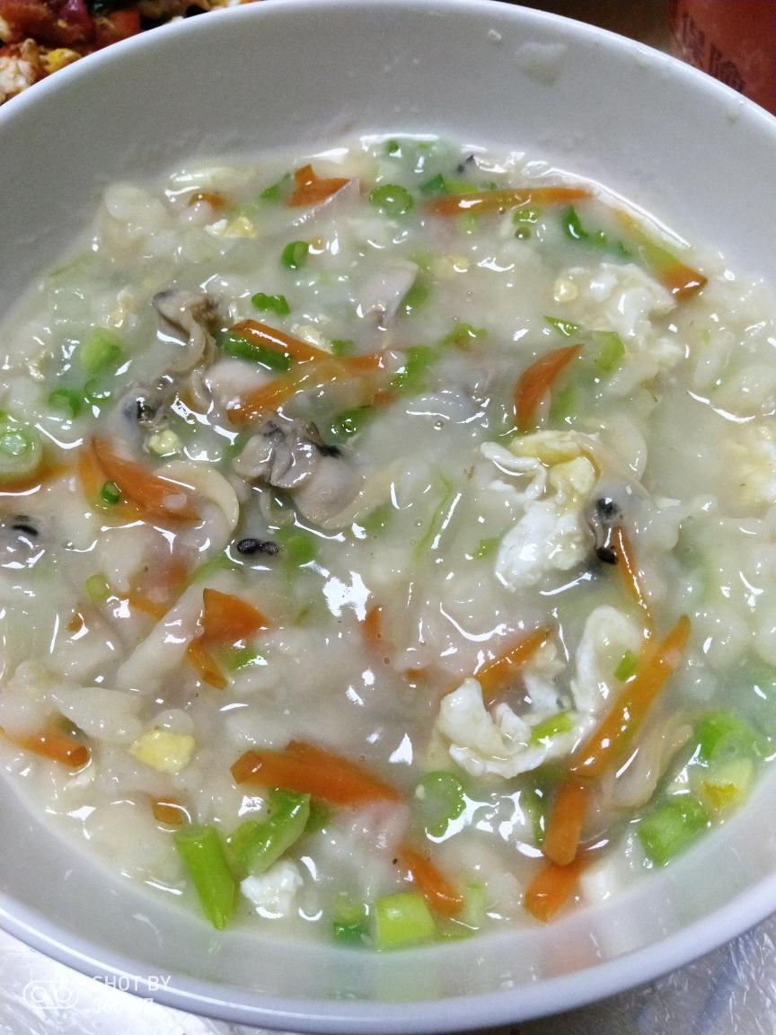 蛤蜊肉疙瘩汤的做法