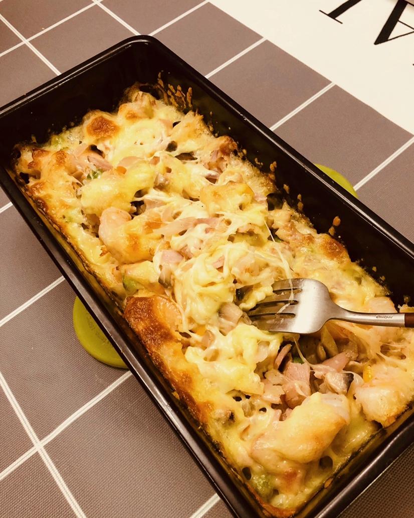 鲜虾培根芝士焗饭